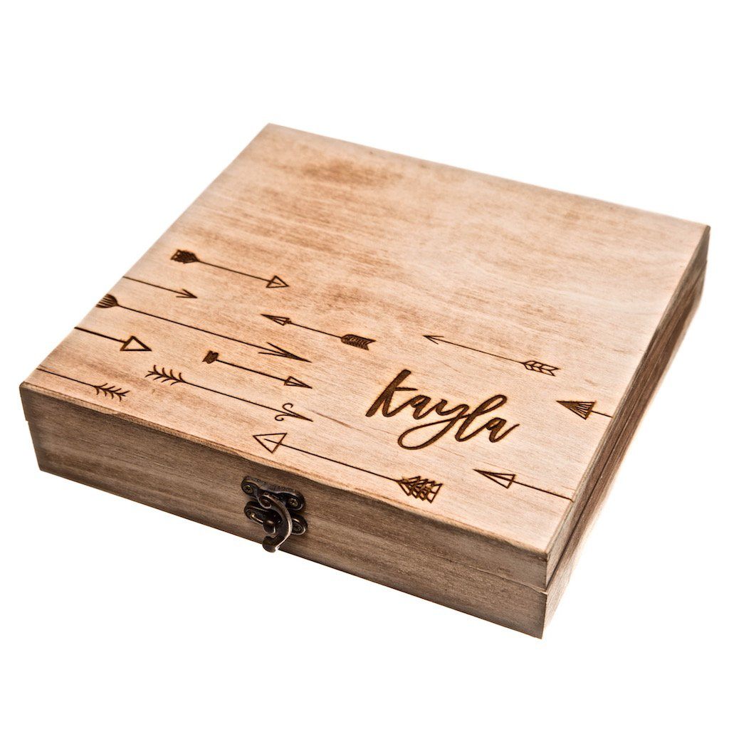 Shop Personalized Bridesmaid Box Online,Buy Personalized Bridesmaid Box Online,Buy Bridesmaid Box ,Personalized Father`s Day Gifts, Personalized Gifts for Dad, Personalized Gifts For Him, Personalized Groomsmen Gifts, 