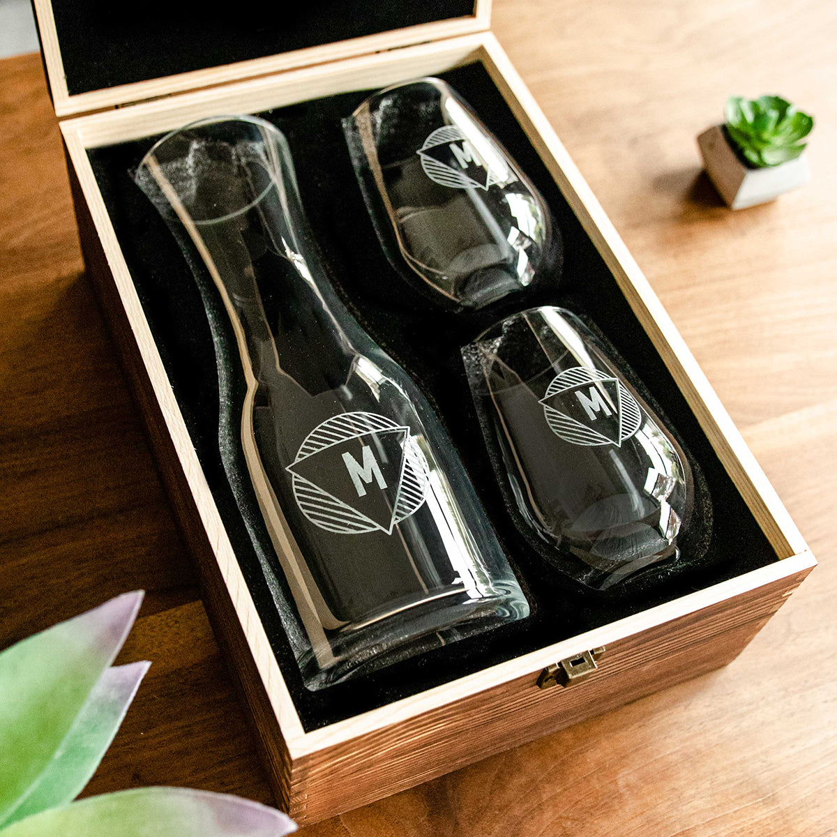 Wine Decanter - The Modern