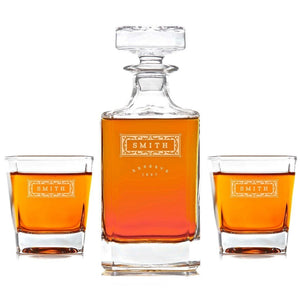 Decanter Set: Father's Day Personalized Whiskey Decanter Swanky Badger Front Engraving + 4 glasses Standard Box (Cardboard) 